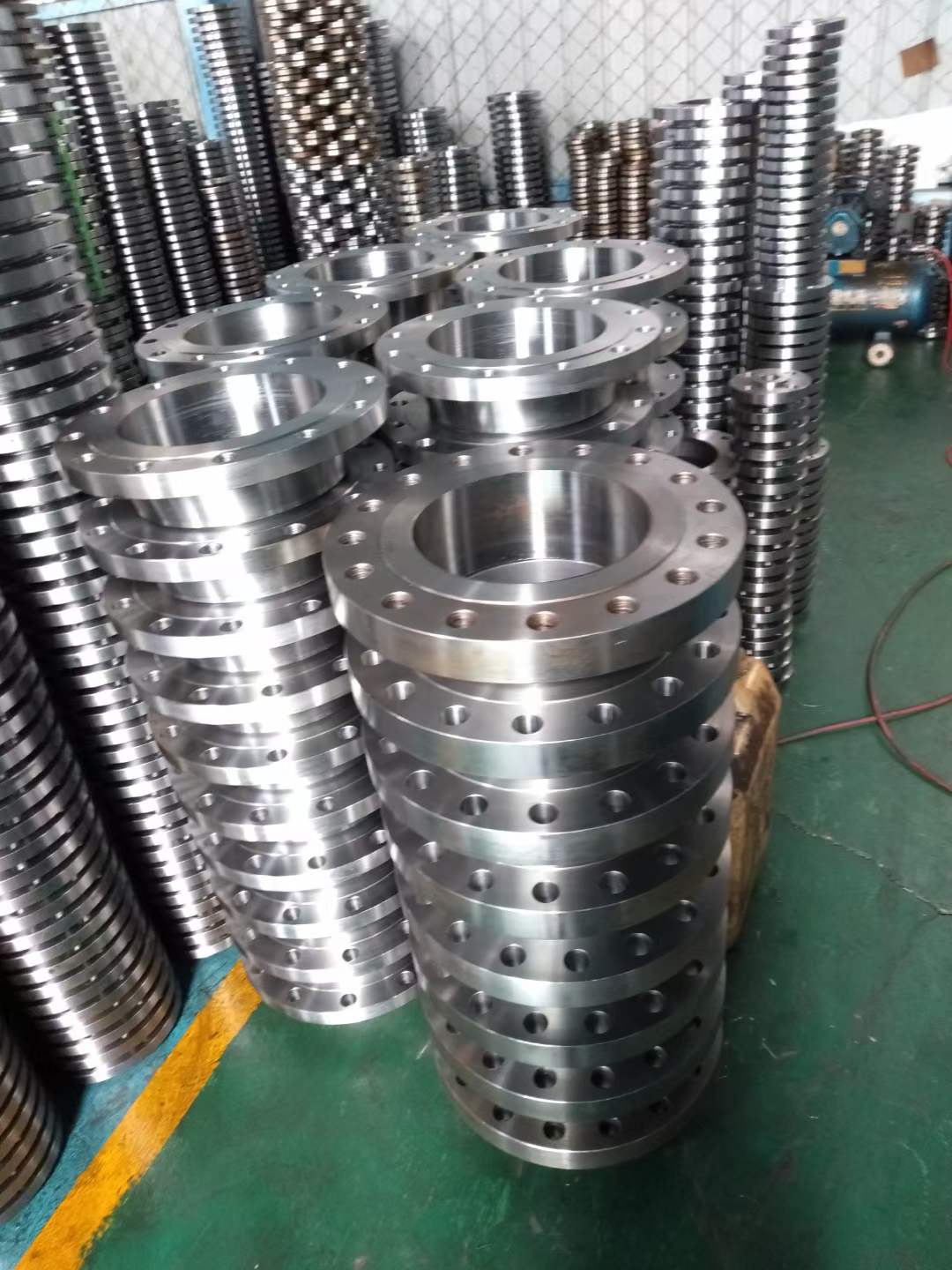 上海市聚氨酯保温钢管法兰 - 价格